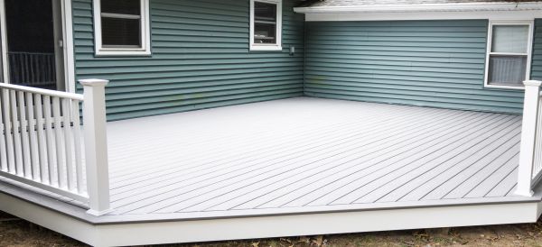 Cost of Vinyl Decking Installation in Pataskala